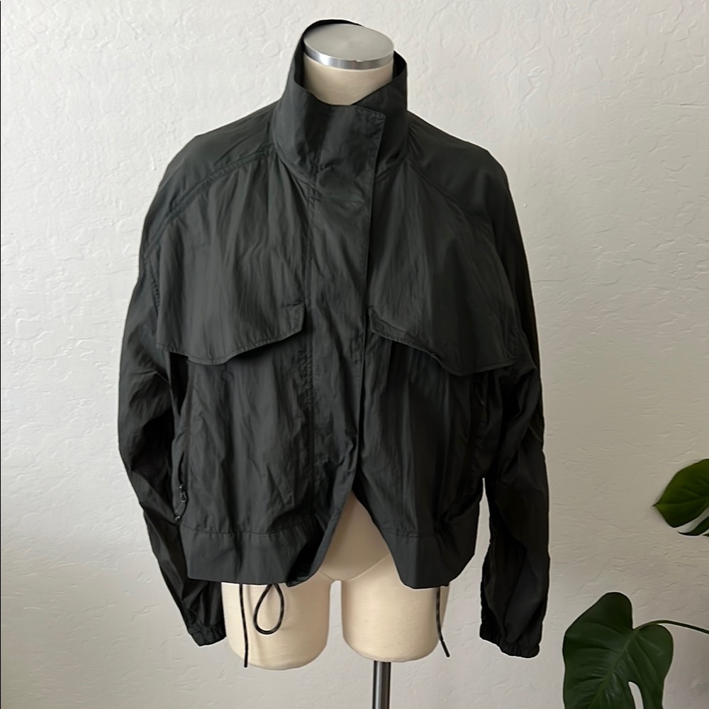 Athleta Dark Green Windbreaker Lightweight Fit